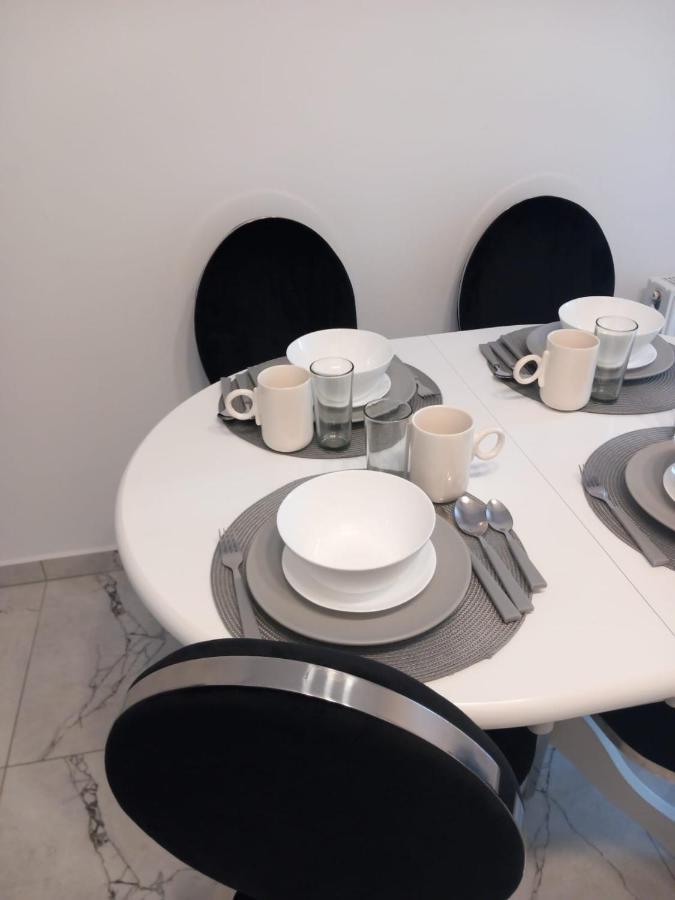 North Pipera Apartment W Parking & Self Check In Voluntari Экстерьер фото